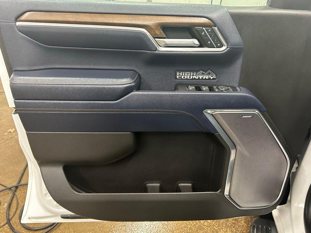 used 2022 Chevrolet Silverado 1500 car, priced at $47,900