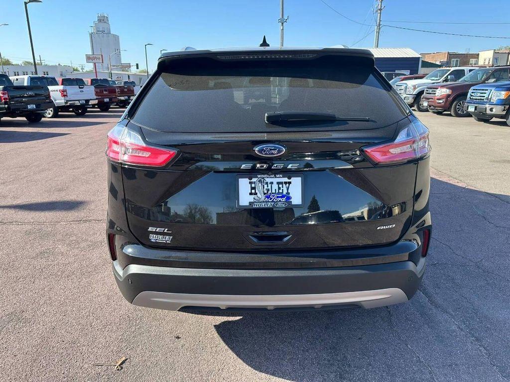 used 2021 Ford Edge car, priced at $24,900