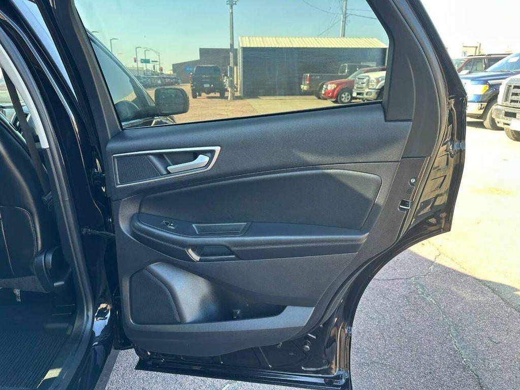used 2021 Ford Edge car, priced at $24,900