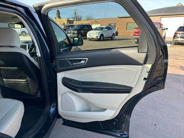 used 2023 Ford Edge car, priced at $30,900
