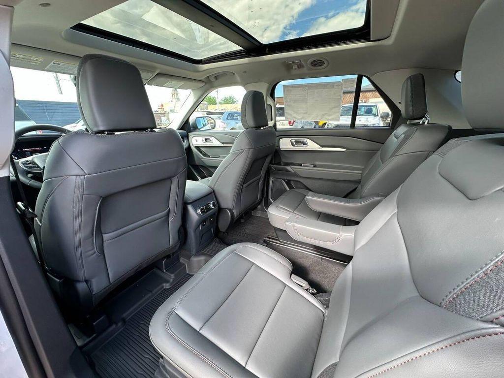 new 2025 Ford Explorer car, priced at $50,855