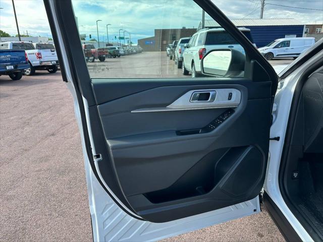 new 2025 Ford Explorer car, priced at $50,855
