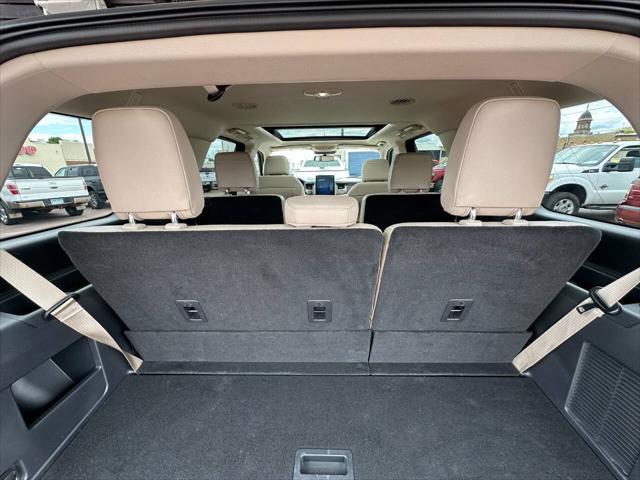 used 2023 Ford Expedition car, priced at $59,900
