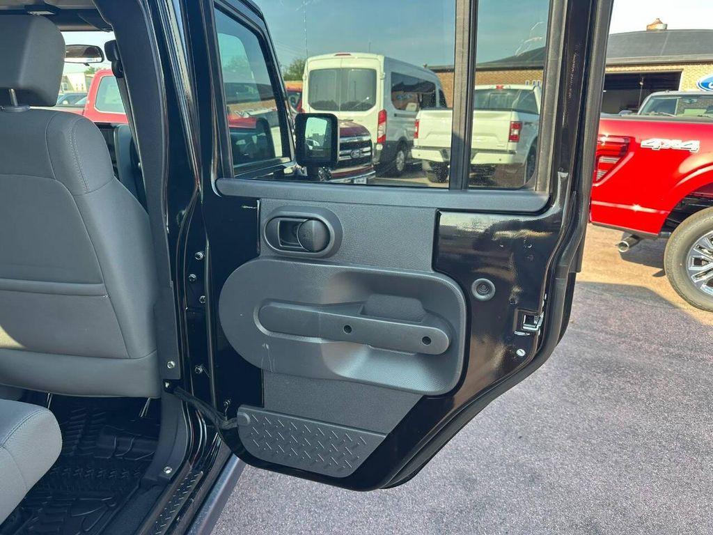 used 2010 Jeep Wrangler Unlimited car, priced at $14,900