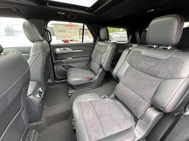 new 2025 Ford Explorer car, priced at $61,285