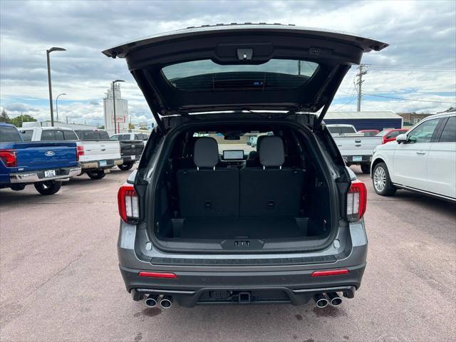 new 2025 Ford Explorer car, priced at $61,285