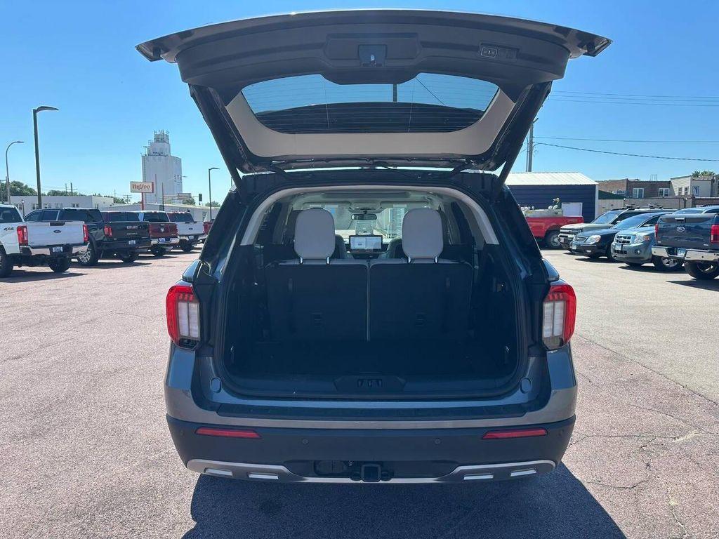 new 2025 Ford Explorer car, priced at $50,705