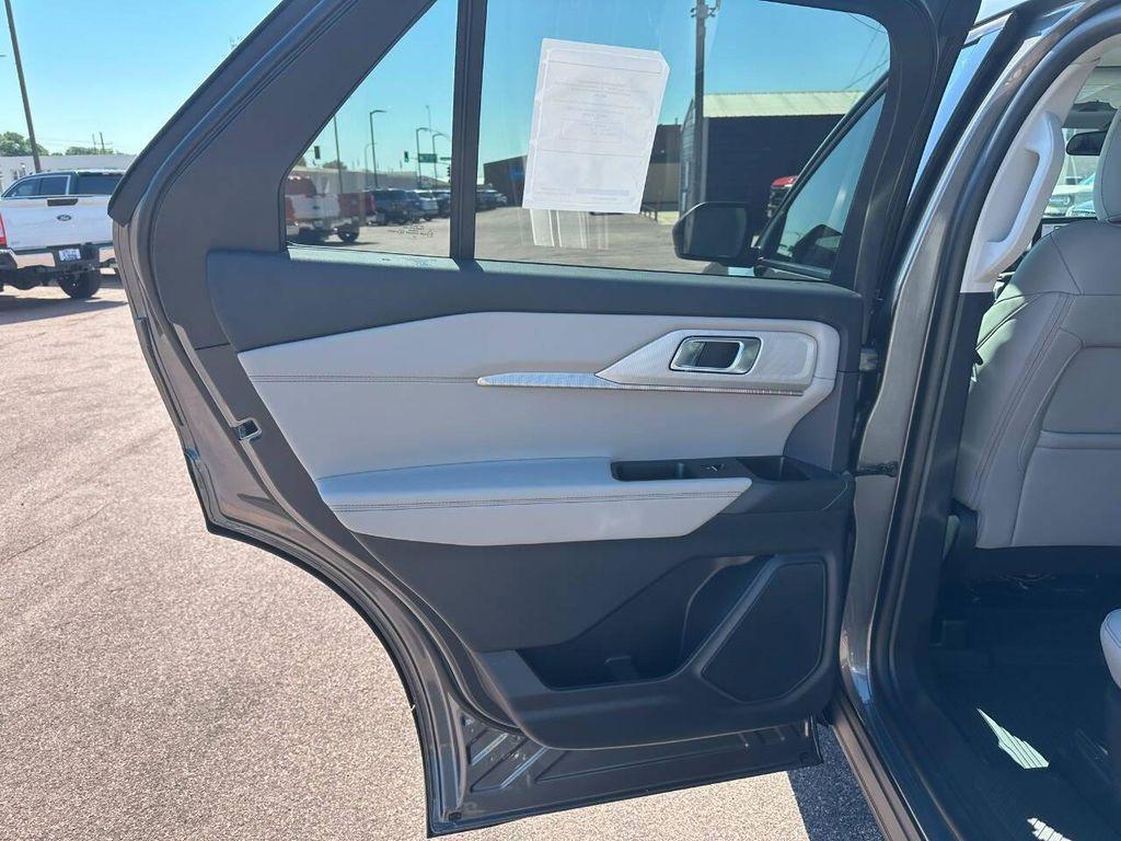 new 2025 Ford Explorer car, priced at $50,705