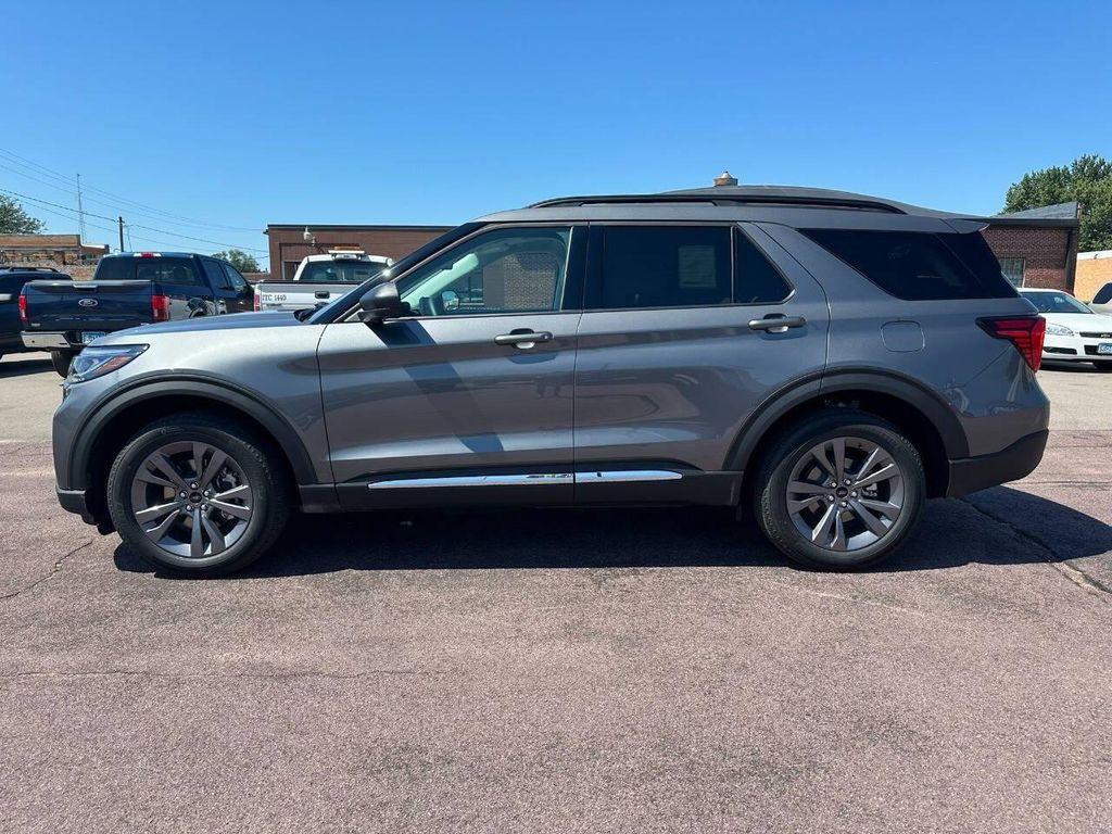 new 2025 Ford Explorer car, priced at $50,705