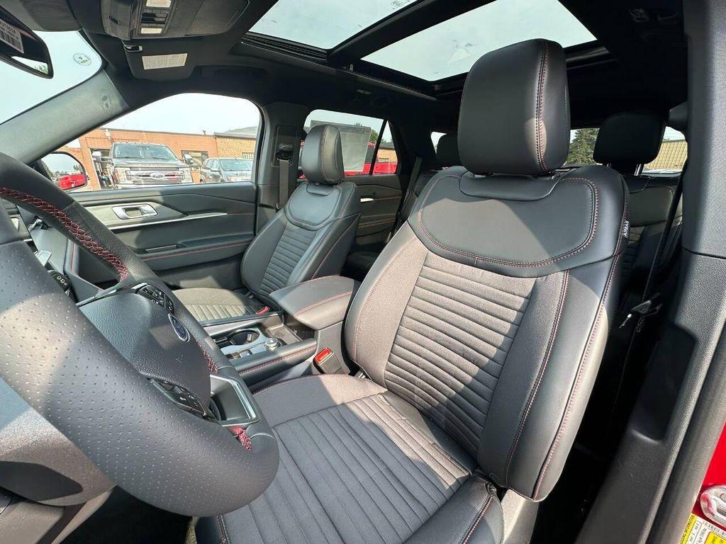 new 2025 Ford Explorer car, priced at $53,770
