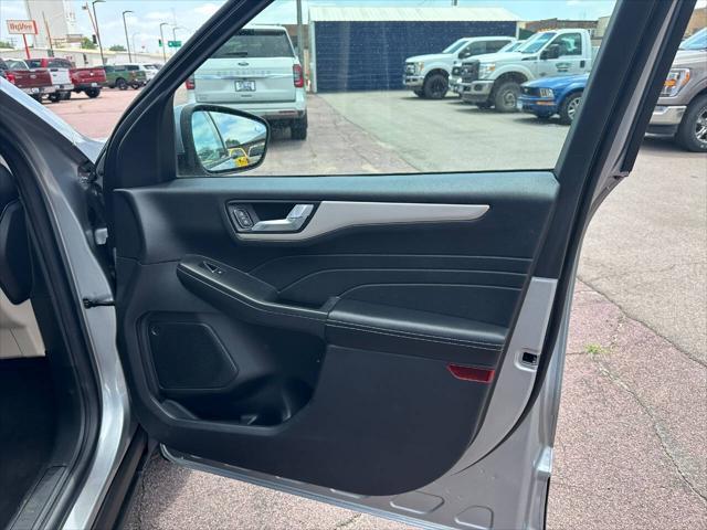 used 2022 Ford Escape car, priced at $23,900