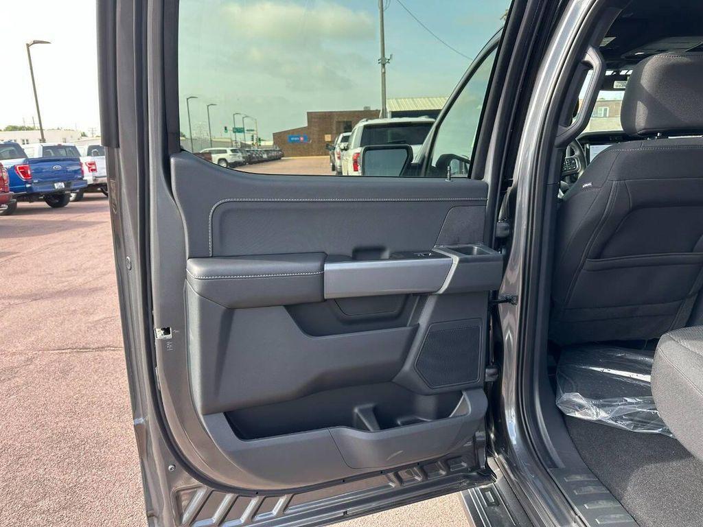 new 2025 Ford F-150 car, priced at $62,005