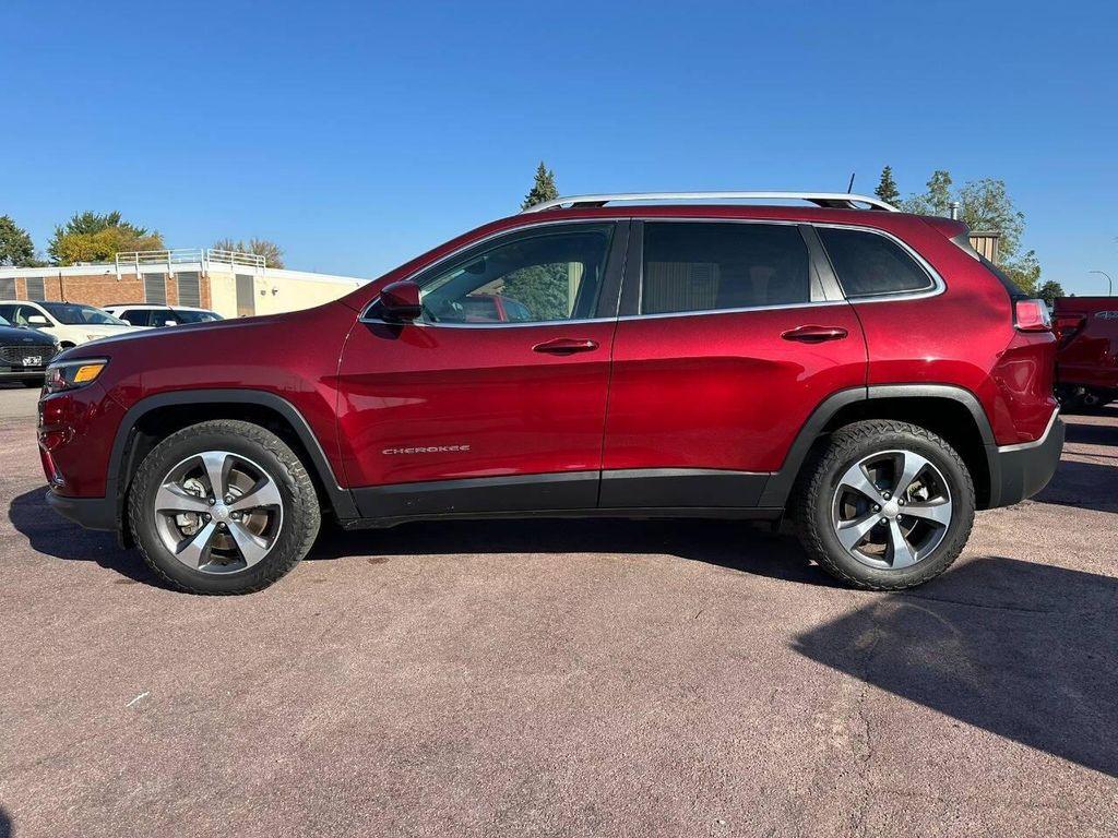 used 2019 Jeep Cherokee car, priced at $13,900