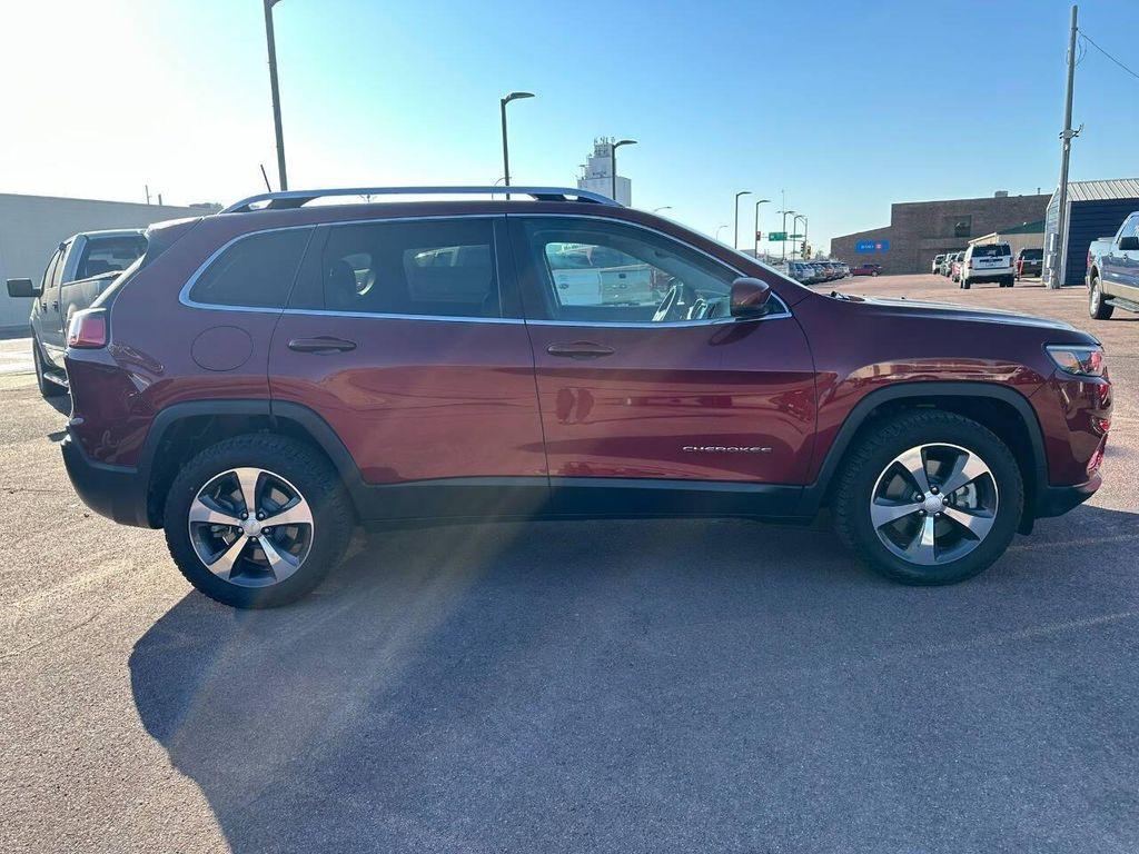 used 2019 Jeep Cherokee car, priced at $13,900