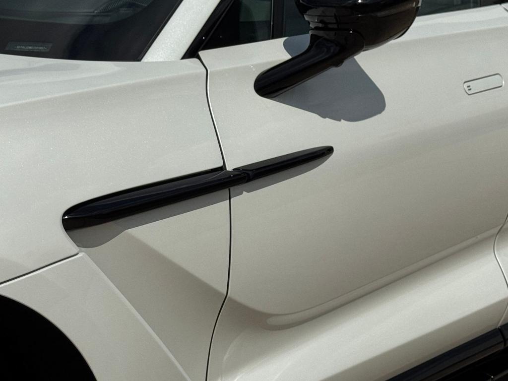 used 2025 Aston Martin DBX car, priced at $269,900