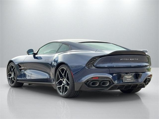 new 2025 Aston Martin Vanquish car, priced at $522,900