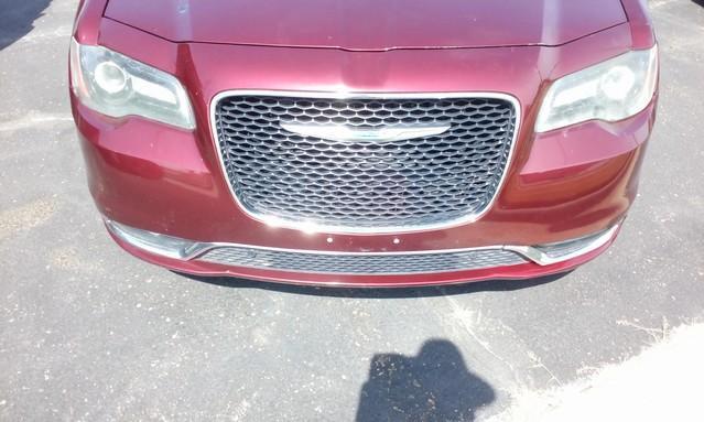 used 2016 Chrysler 300 car