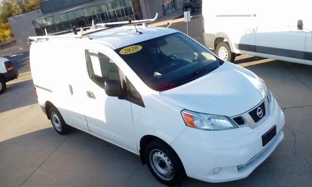 used 2020 Nissan NV200 car