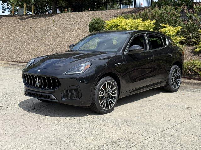 new 2025 Maserati Grecale car