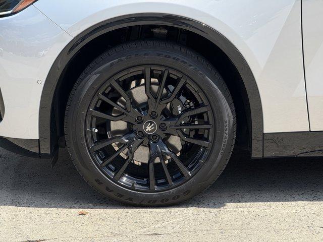 used 2025 Maserati Grecale car, priced at $69,995