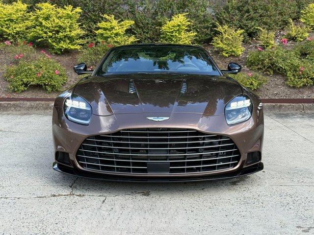 new 2025 Aston Martin Vanquish car