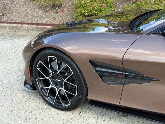 new 2025 Aston Martin Vanquish car
