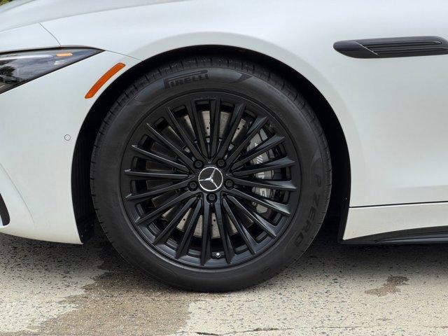 used 2024 Mercedes-Benz AMG SL 43 car, priced at $88,999