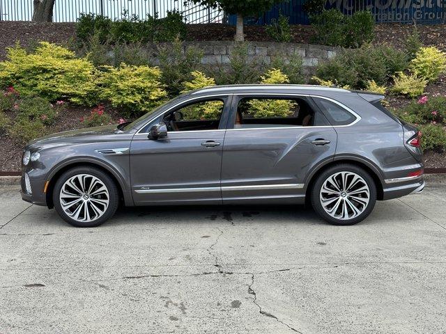 new 2024 Bentley Bentayga EWB car