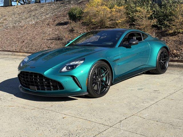 new 2025 Aston Martin Vantage car