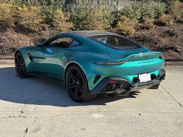 new 2025 Aston Martin Vantage car