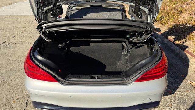 used 2018 Mercedes-Benz SL 550 car, priced at $45,299