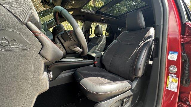 used 2025 Ford Explorer car, priced at $51,899