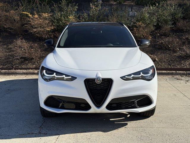 new 2024 Alfa Romeo Stelvio car