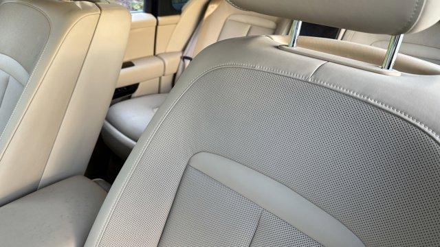 used 2020 Rolls-Royce Cullinan car, priced at $259,000