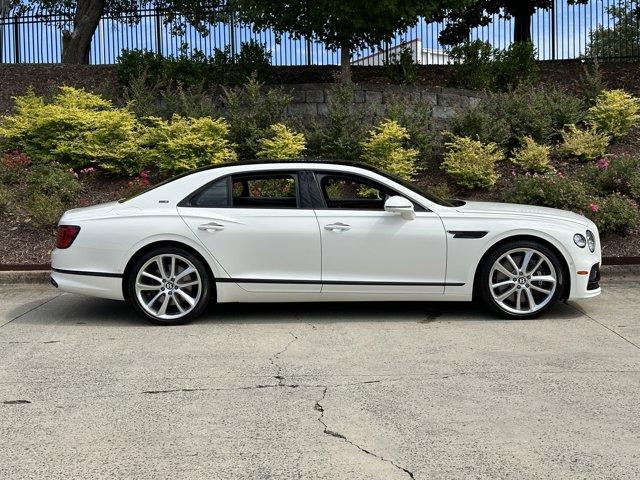 new 2024 Bentley Flying Spur car