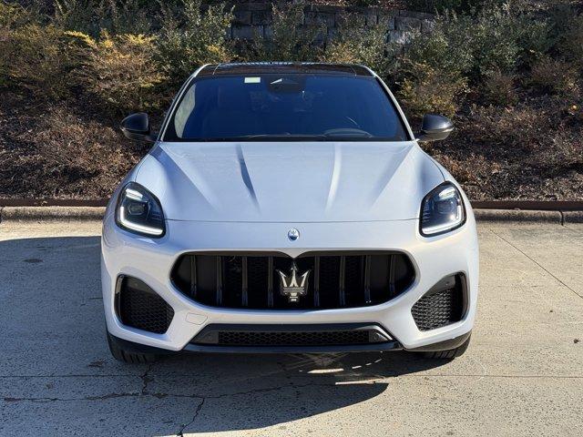 new 2025 Maserati Grecale car, priced at $76,999