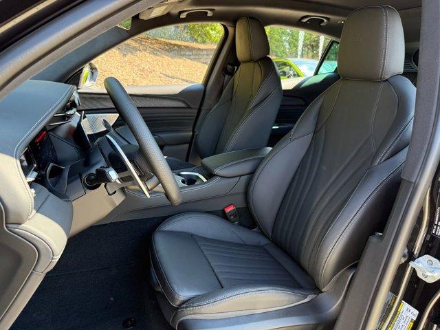 new 2025 Maserati Grecale car, priced at $79,999