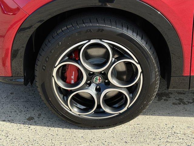 new 2024 Alfa Romeo Tonale car, priced at $47,790