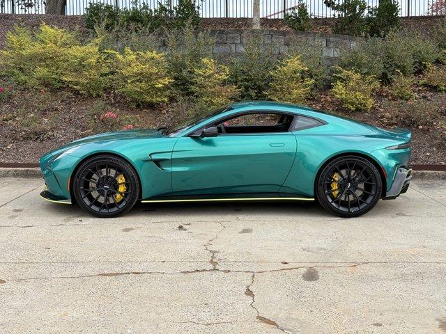 new 2025 Aston Martin Vantage car