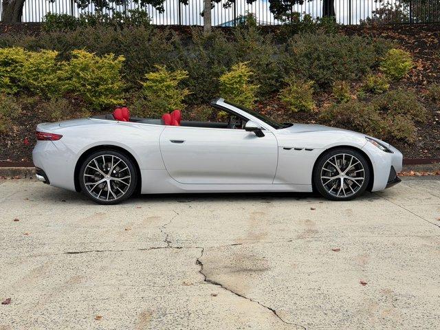 new 2026 Maserati GranCabrio car