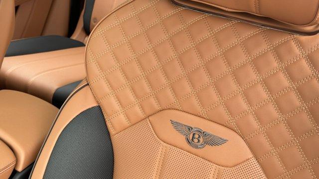 new 2025 Bentley Bentayga car
