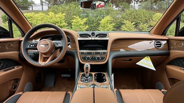 new 2025 Bentley Bentayga car