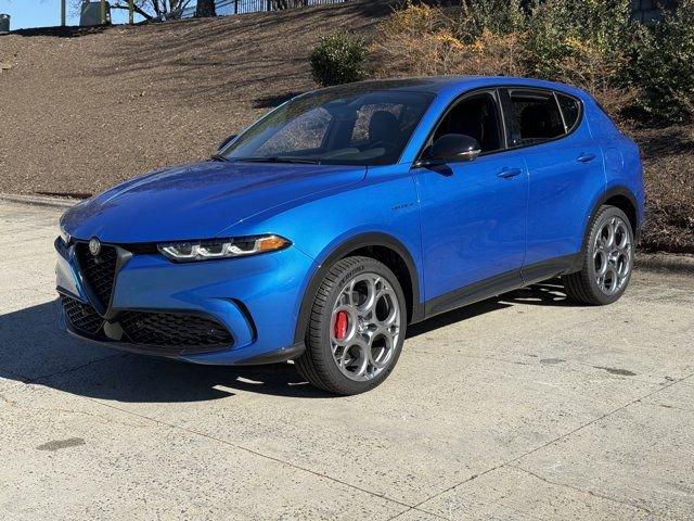 new 2024 Alfa Romeo Tonale car, priced at $48,547