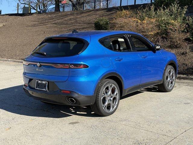 new 2024 Alfa Romeo Tonale car, priced at $48,547