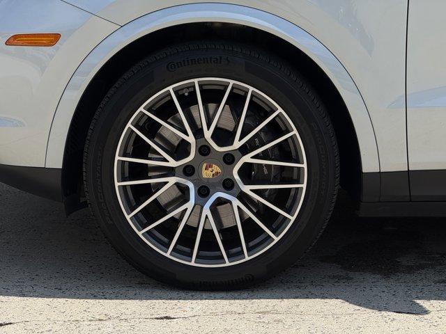 used 2022 Porsche Cayenne car, priced at $59,999