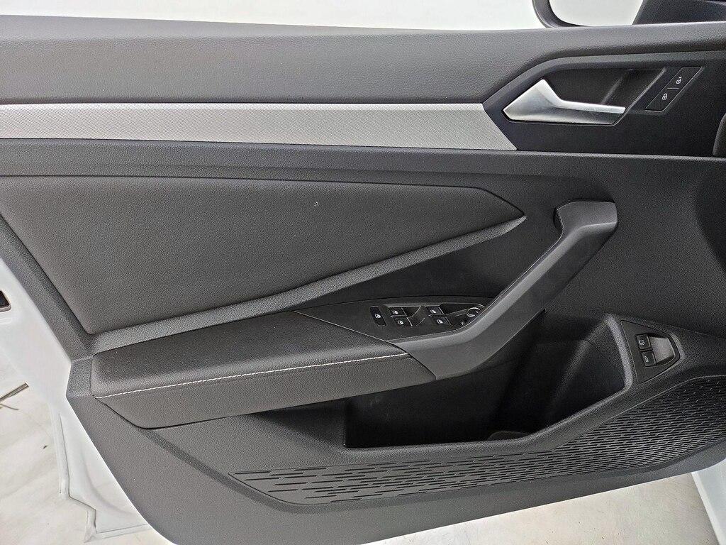 used 2024 Volkswagen Jetta car, priced at $21,998