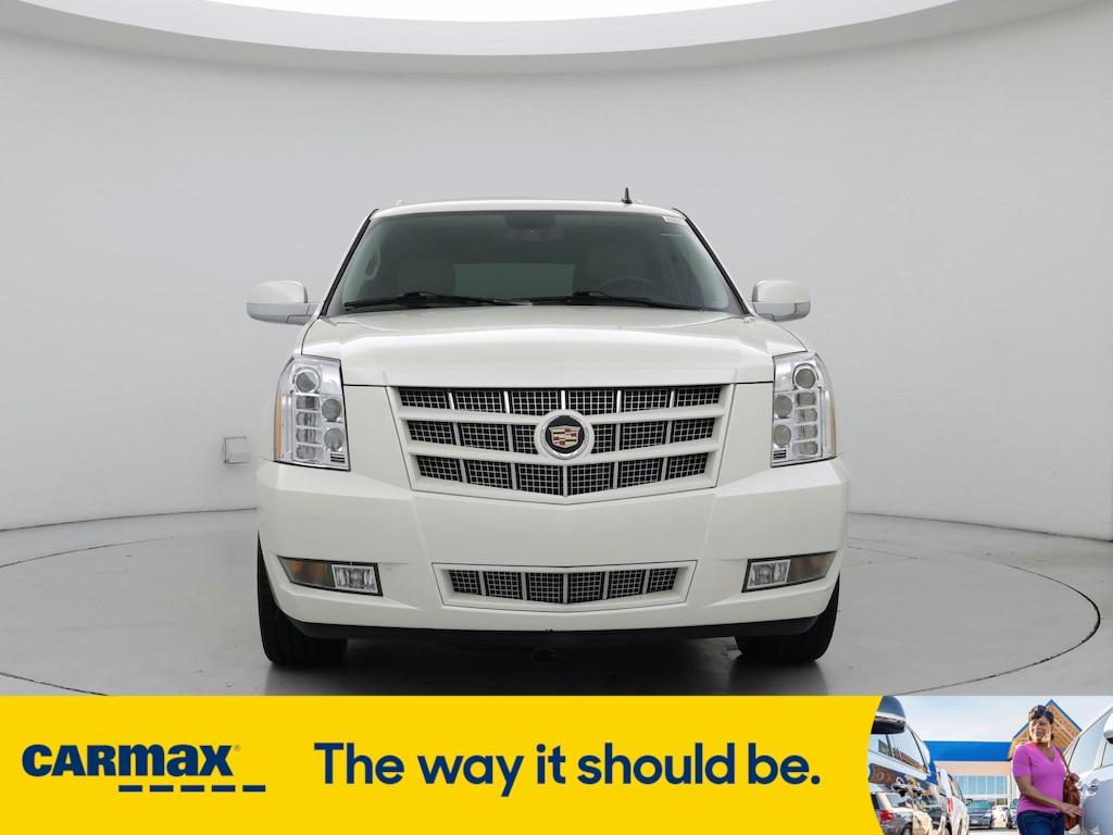 used 2014 Cadillac Escalade car, priced at $35,998