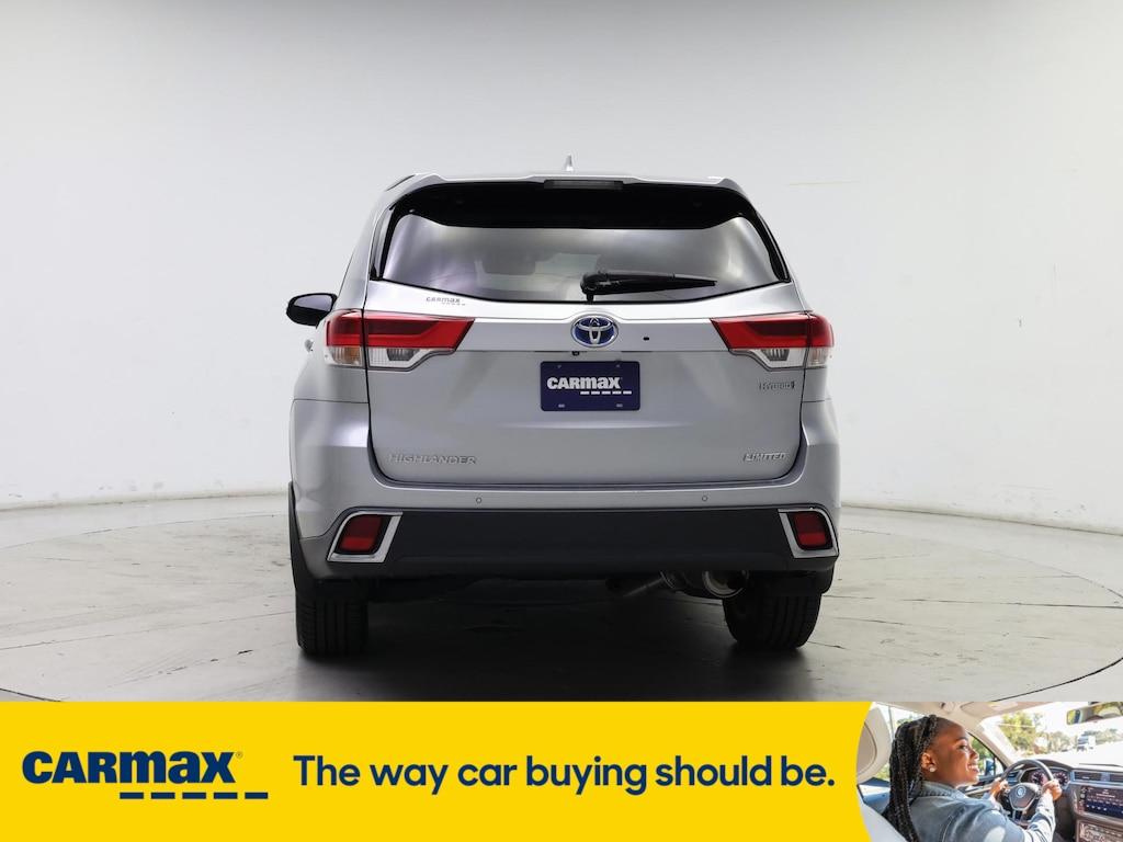 used 2019 Toyota Highlander Hybrid car, priced at $33,998