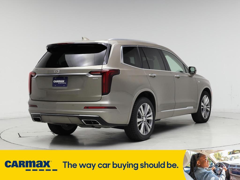 used 2023 Cadillac XT6 car, priced at $41,998