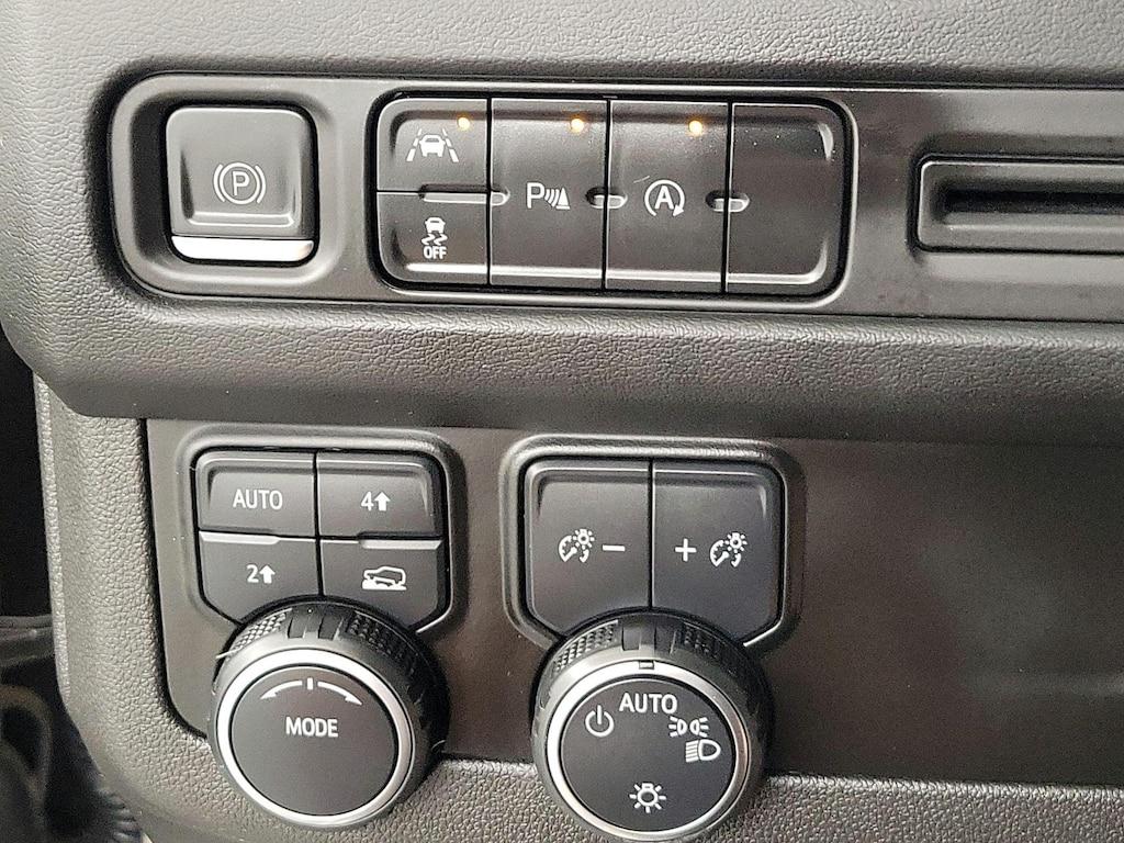 used 2023 Chevrolet Tahoe car, priced at $41,998